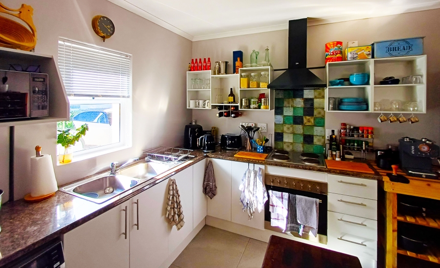 2 Bedroom Property for Sale in Kleinmond Western Cape